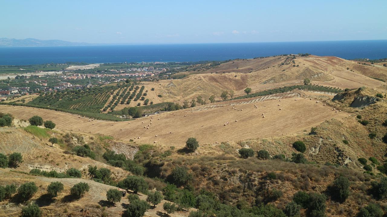 什么是基础建设工程