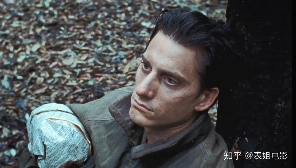 如何评价影片马丁伊登martineden