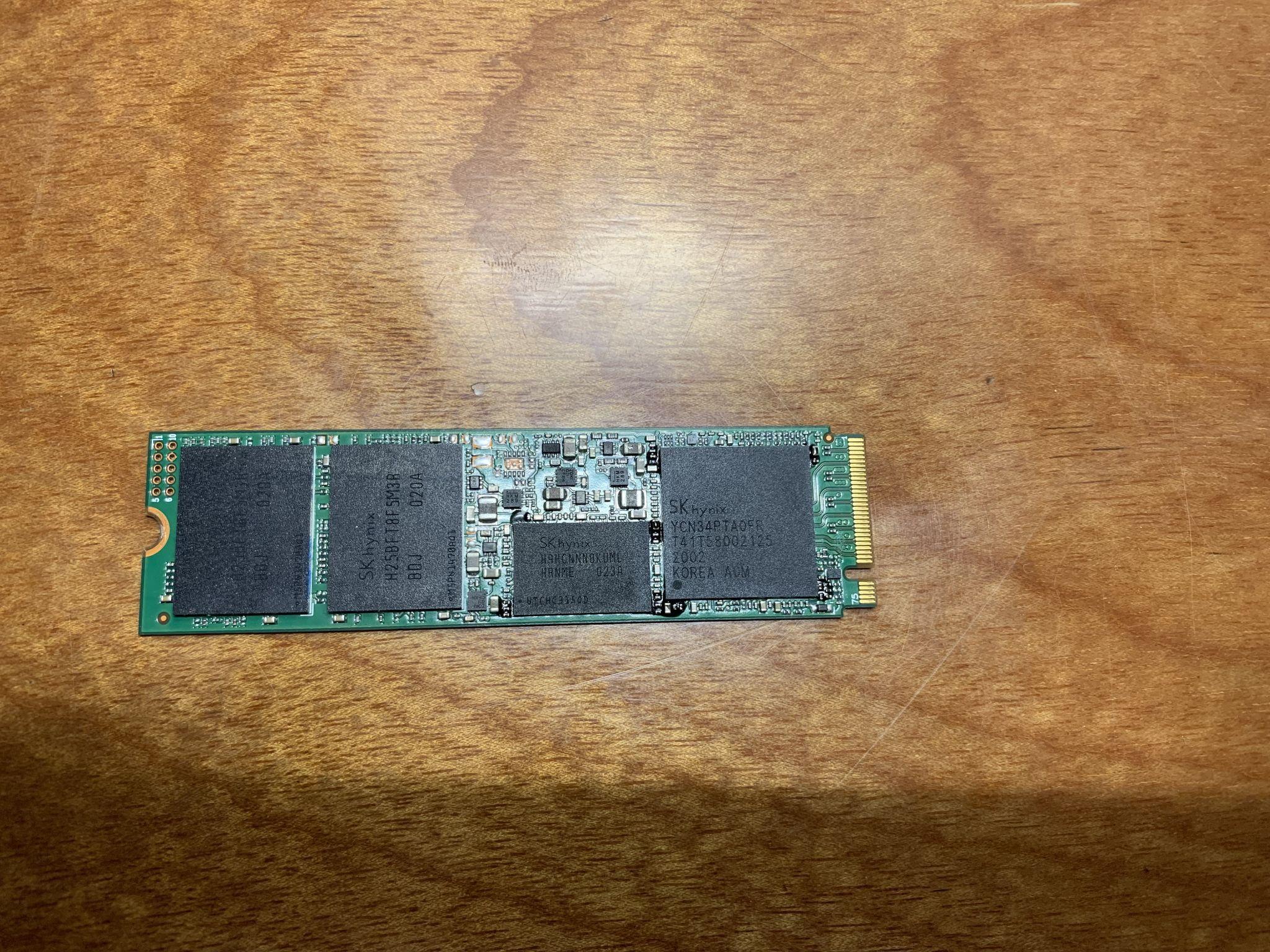 如何看待拯救者r7000固态硬盘随机混用海力士pc611 三星pm981a和西部