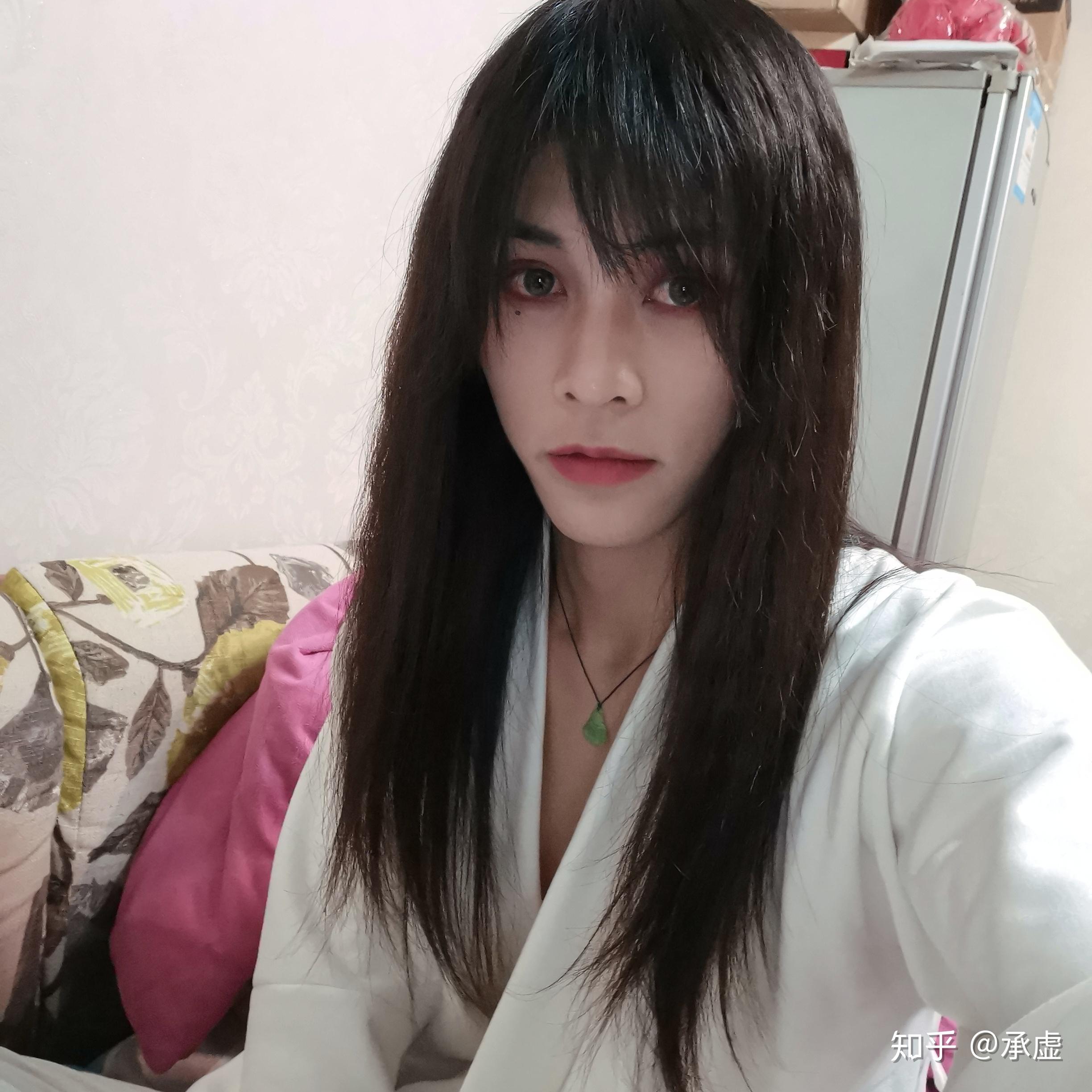 男生齐腰长发什么体验? - 知乎