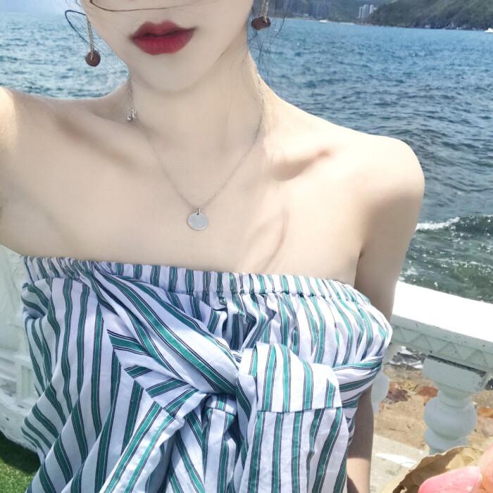 女生漂亮的锁骨是否对男生具有吸引力