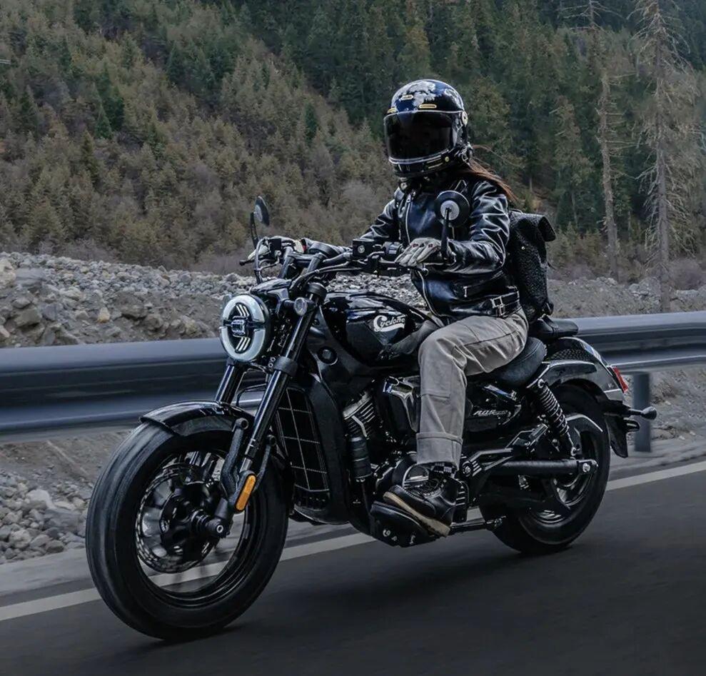 赛科龙AQS250首日订单破5000台,为什么这台车会成功?