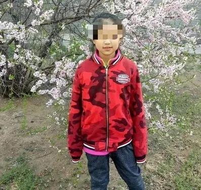 8岁女孩遭13岁男孩性侵案引争议,警方不立案