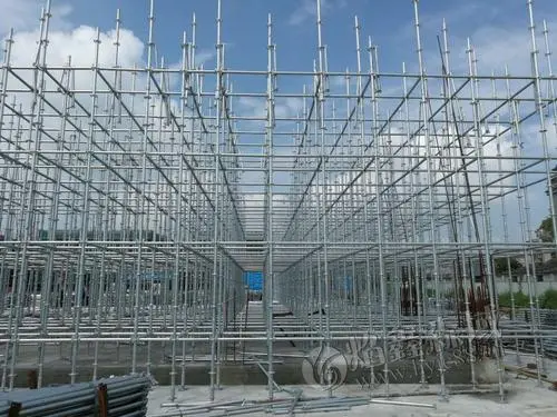 安拆网盘扣式脚手架和轮扣式脚手架有哪些区别