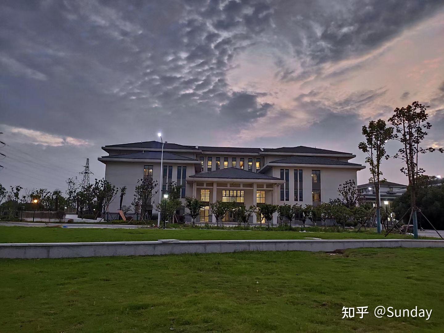 南京邮电大学通达学院真的很坑么,用毕业三年薪资说话? - 知乎