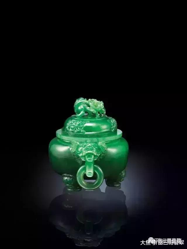 稀少中国特大天然翡翠香炉 和田玉 ？翡翠 ？年代品 重1.2kg美品 翡翠 香炉 中国美術 翡翠置物 天然石 龍の通販 by あやとり｜ラクマ