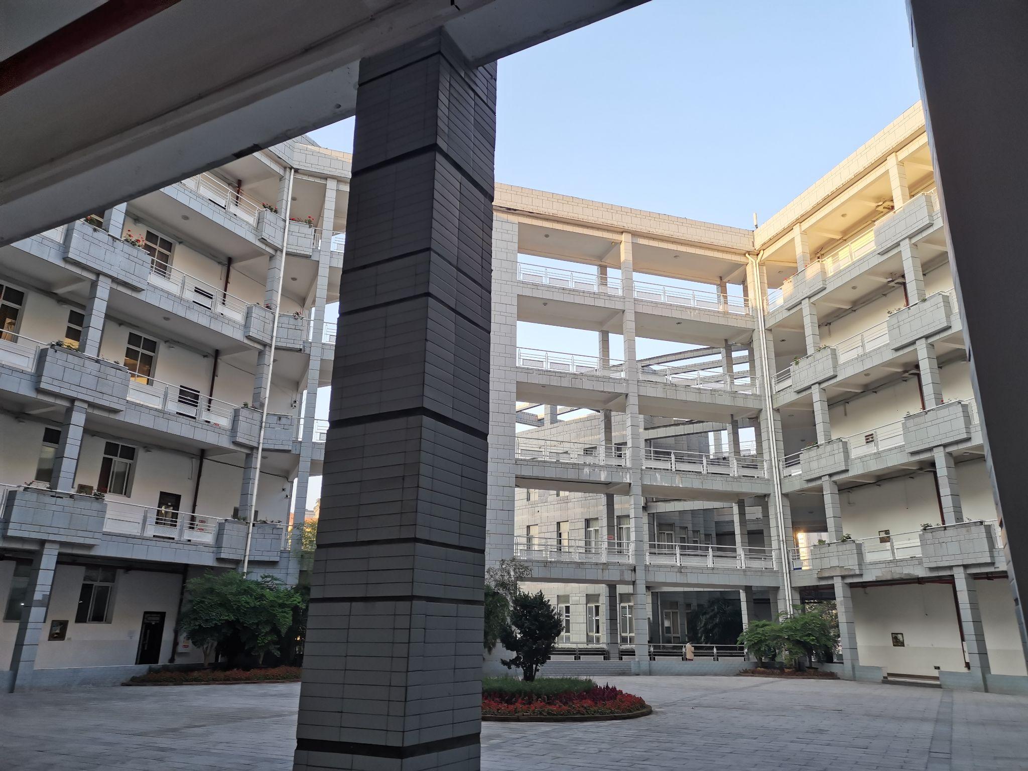 在重庆三峡职业学院就读是什么体验? - 知乎