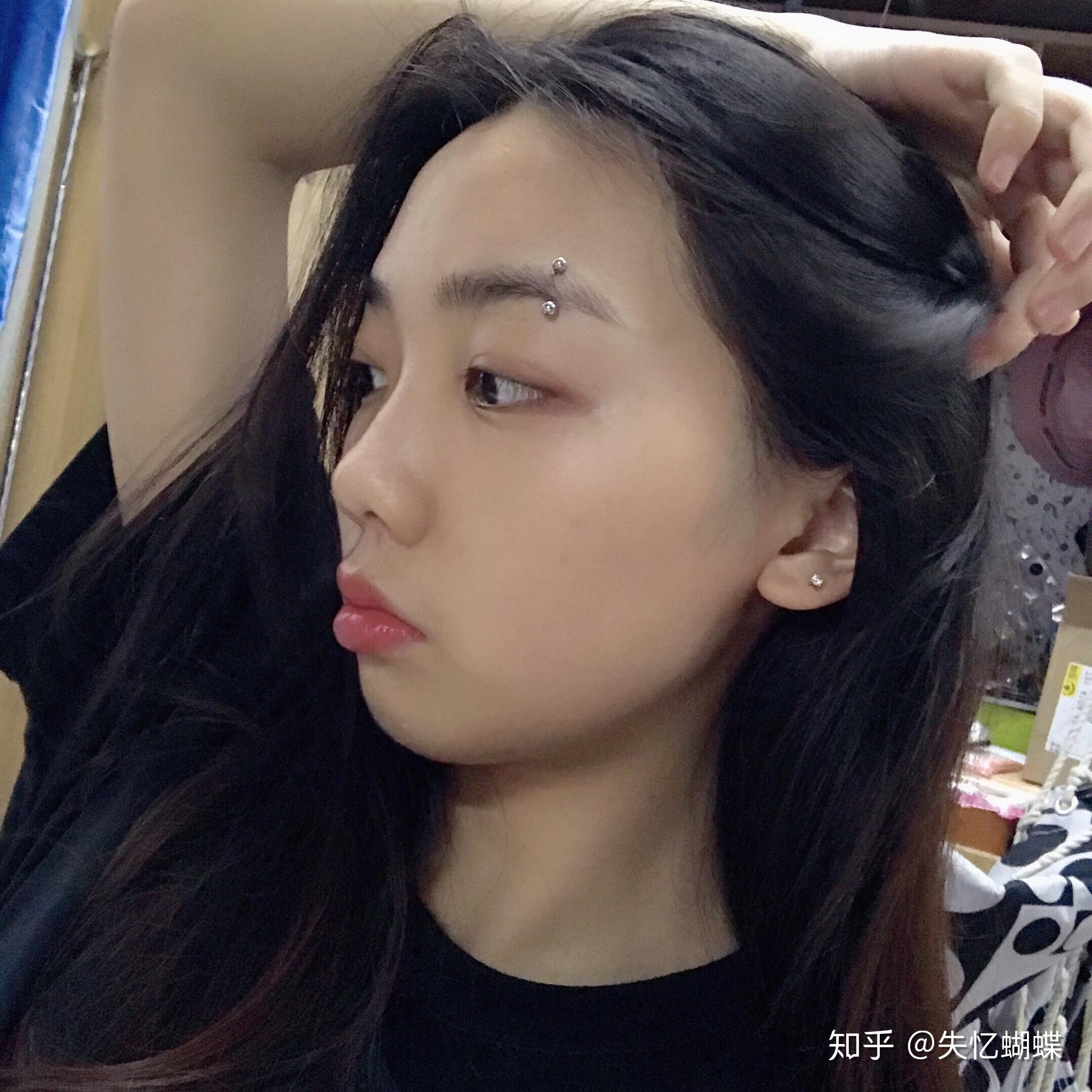 打眉钉是什么体验? - 知乎