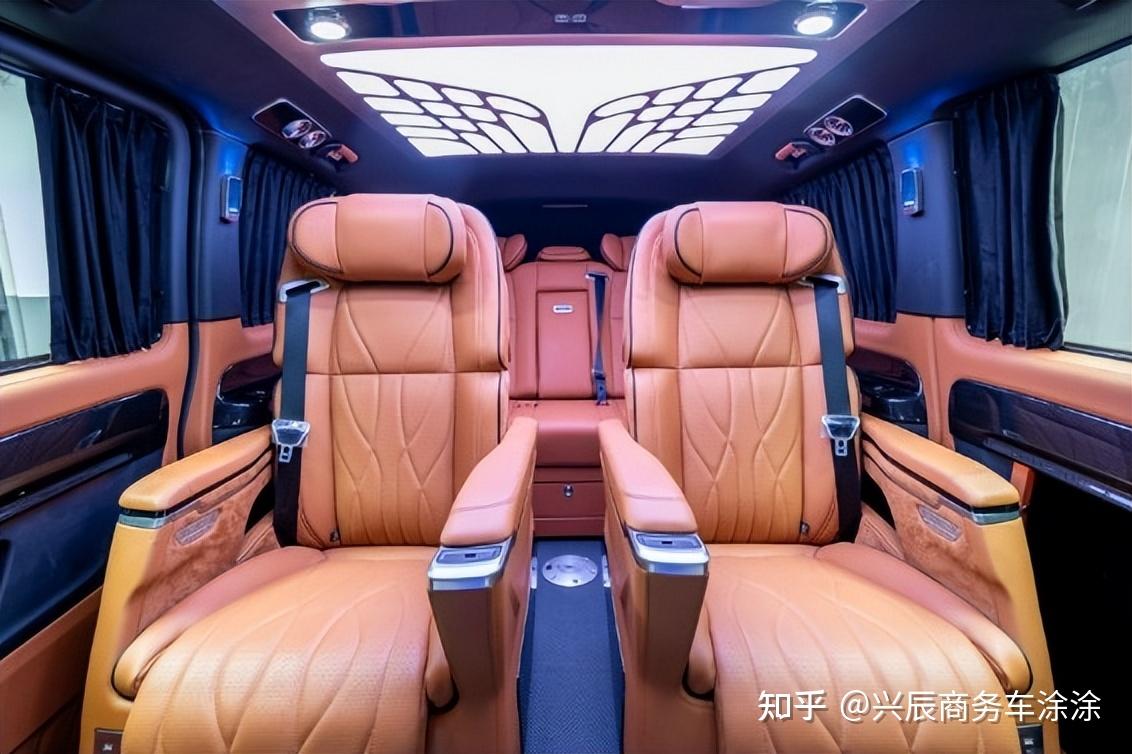 不到30万的奔驰威霆升级之后，你能想象奔驰威霆也能这么豪华？ - 知乎