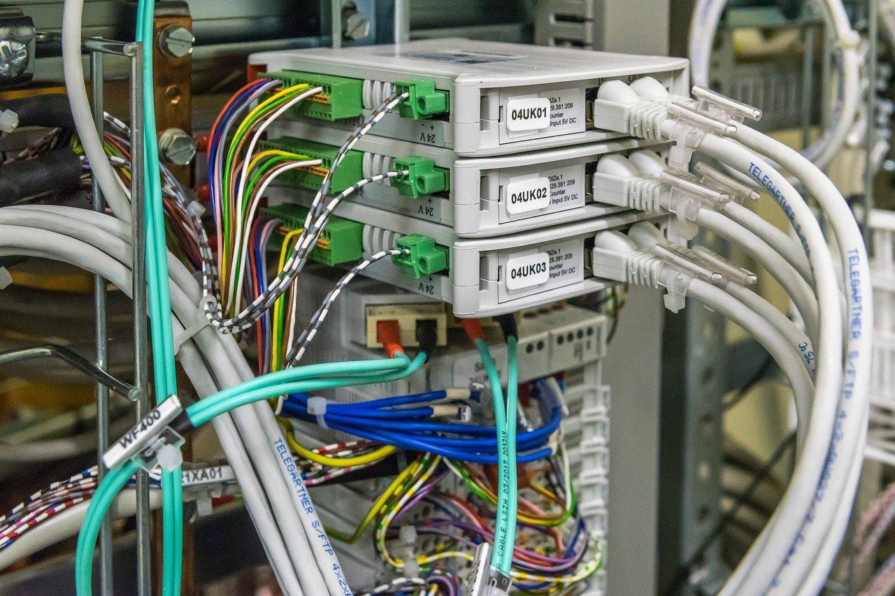 家装音响线怎么接线