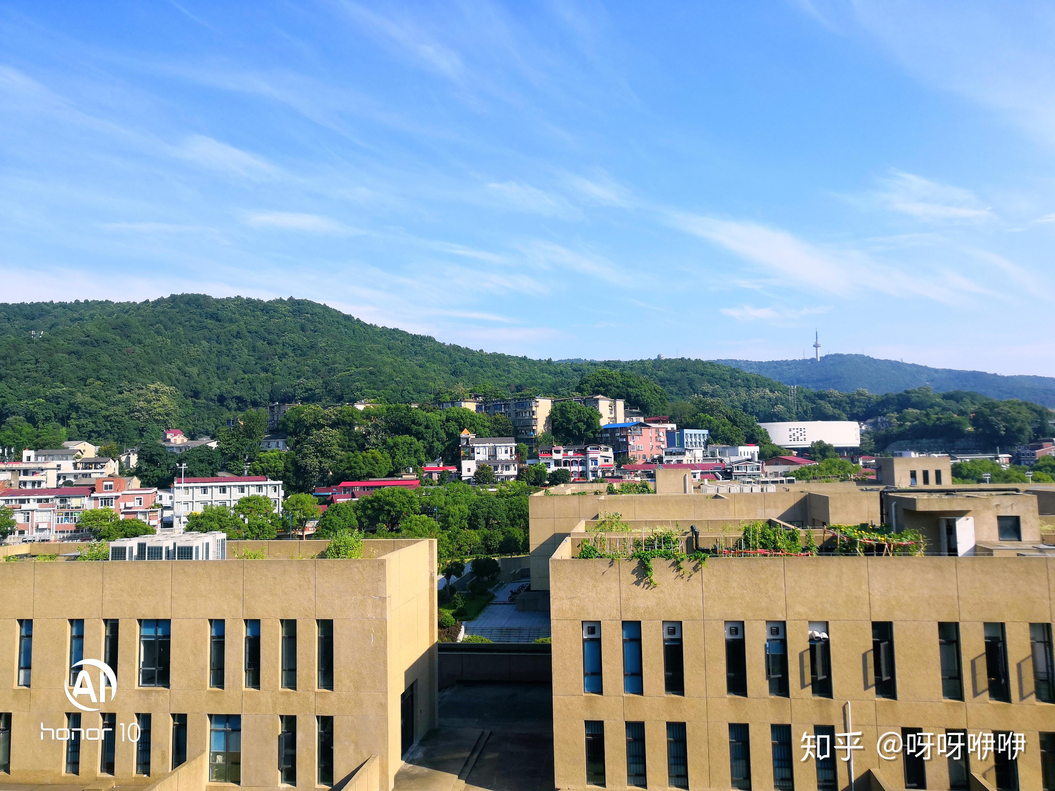 在湖南大学就读是一番怎样的体验? - 知乎