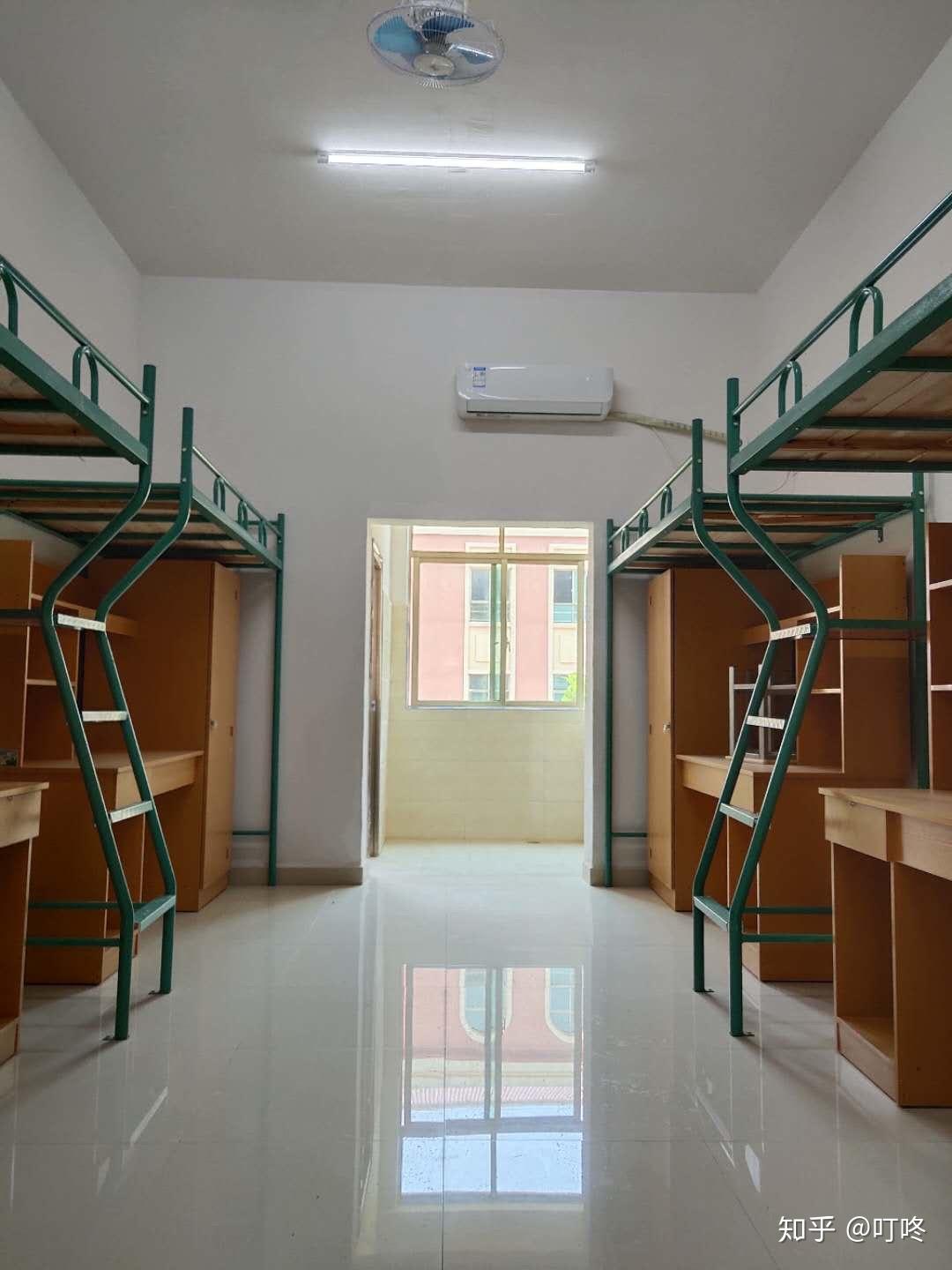 南昌理工学院的寝室照片