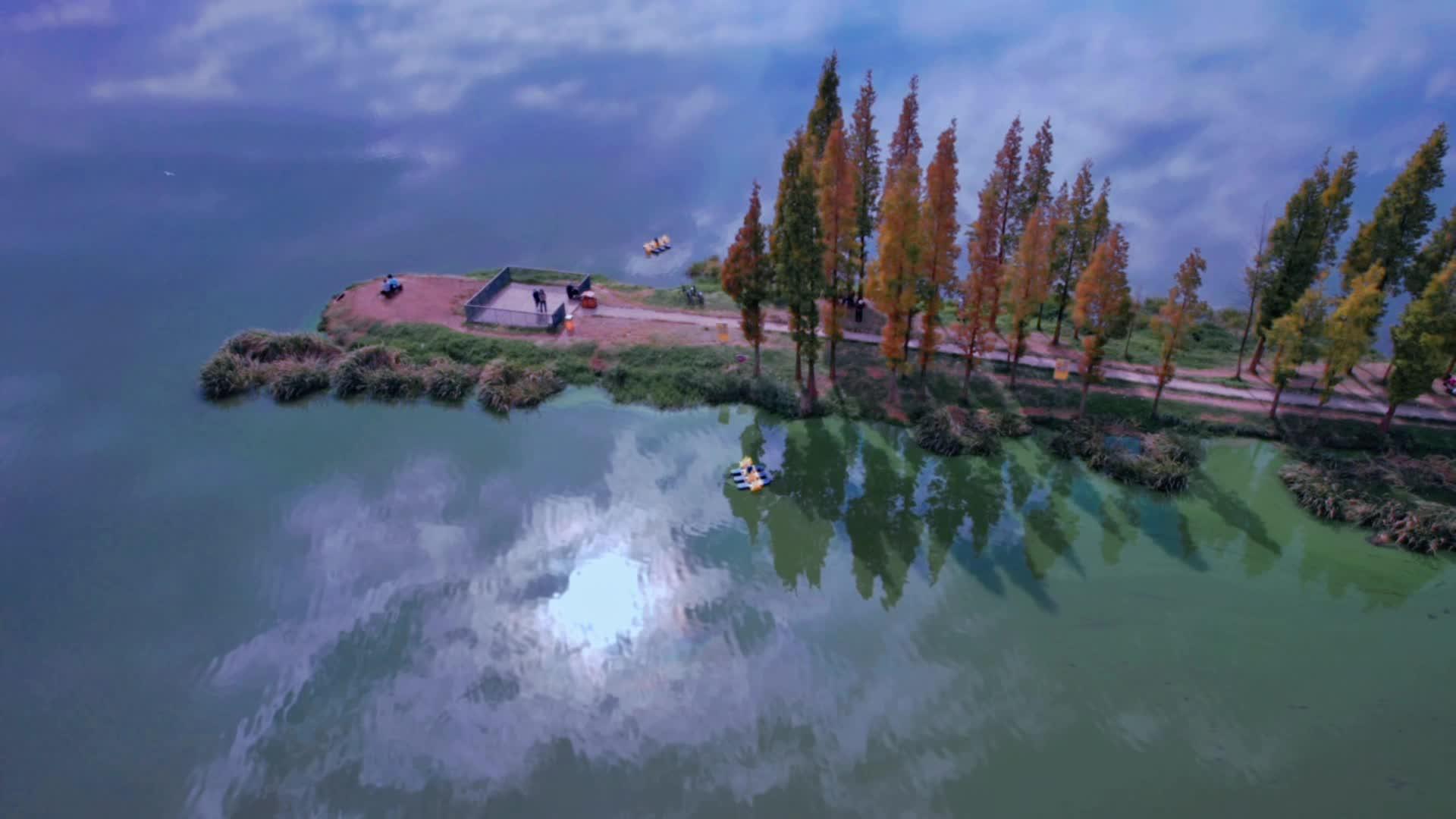 有一种叫云南的生活初冬昆明干沟尾天空之镜景色优美