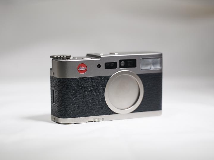 可以放在口袋里的M机——Leica CM - 知乎