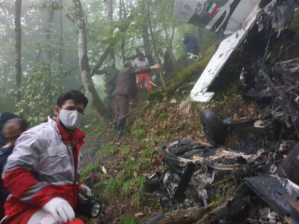 伊朗外交部就总统乘坐直升机发生事故一事发表声明,「救援队仍在事故