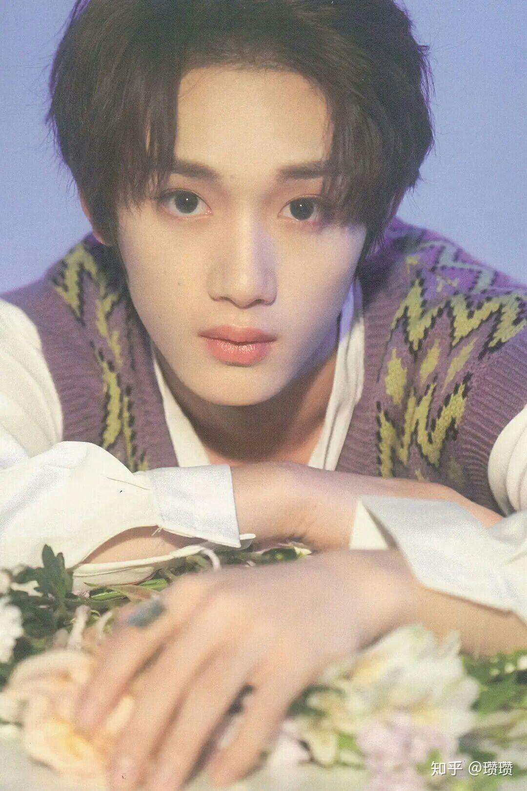 可以给我安利一些丁程鑫绝美照片吗