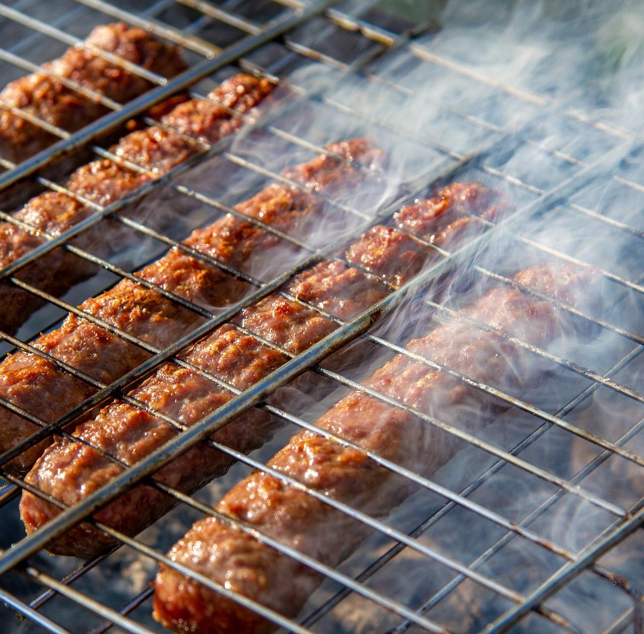 1. 烟包撕法技巧