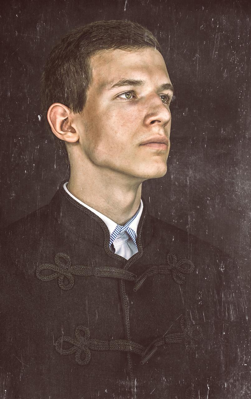 男士本命年送什么好