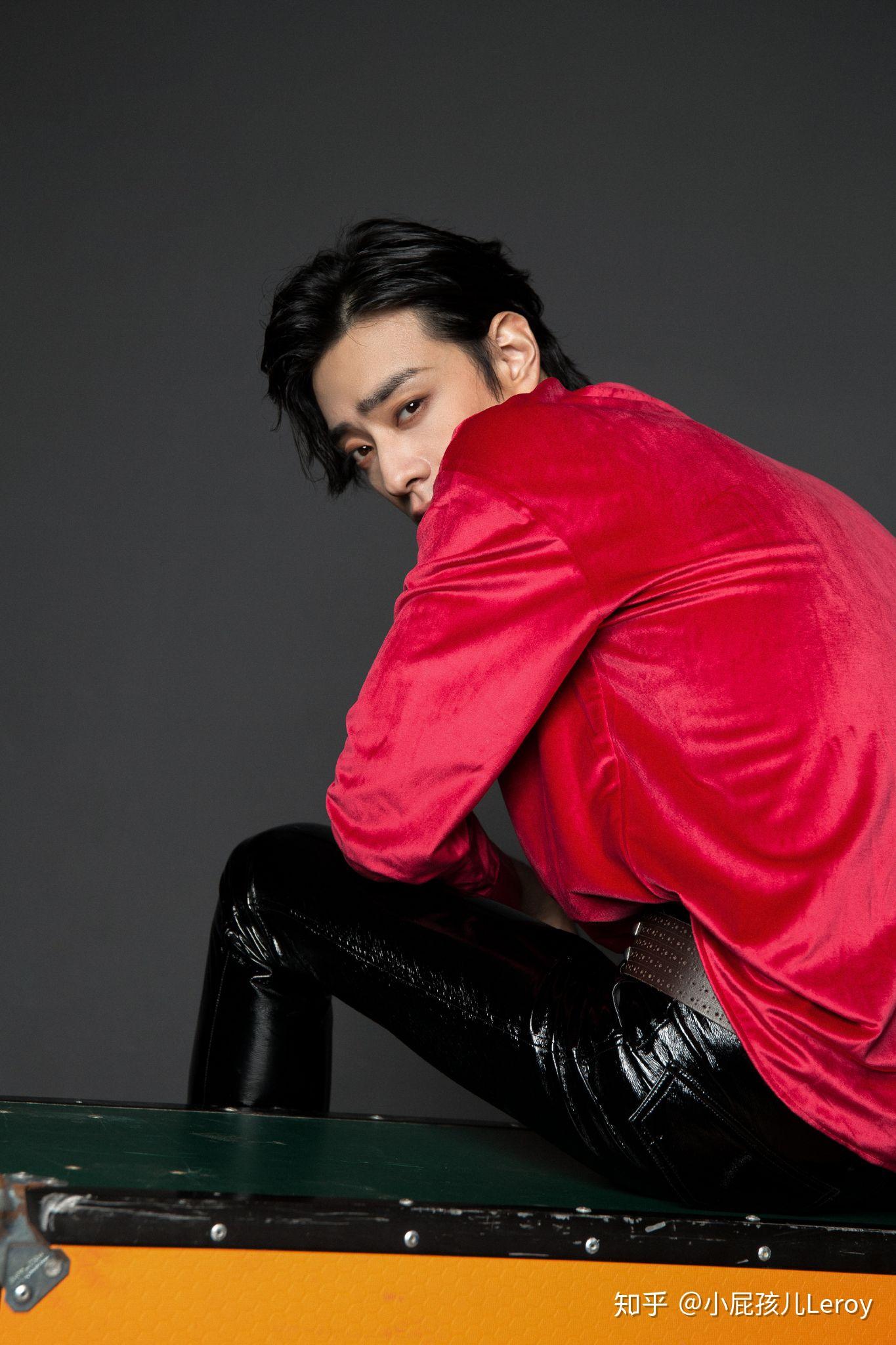 郑云龙当时的cosmo有多出圈? - 知乎