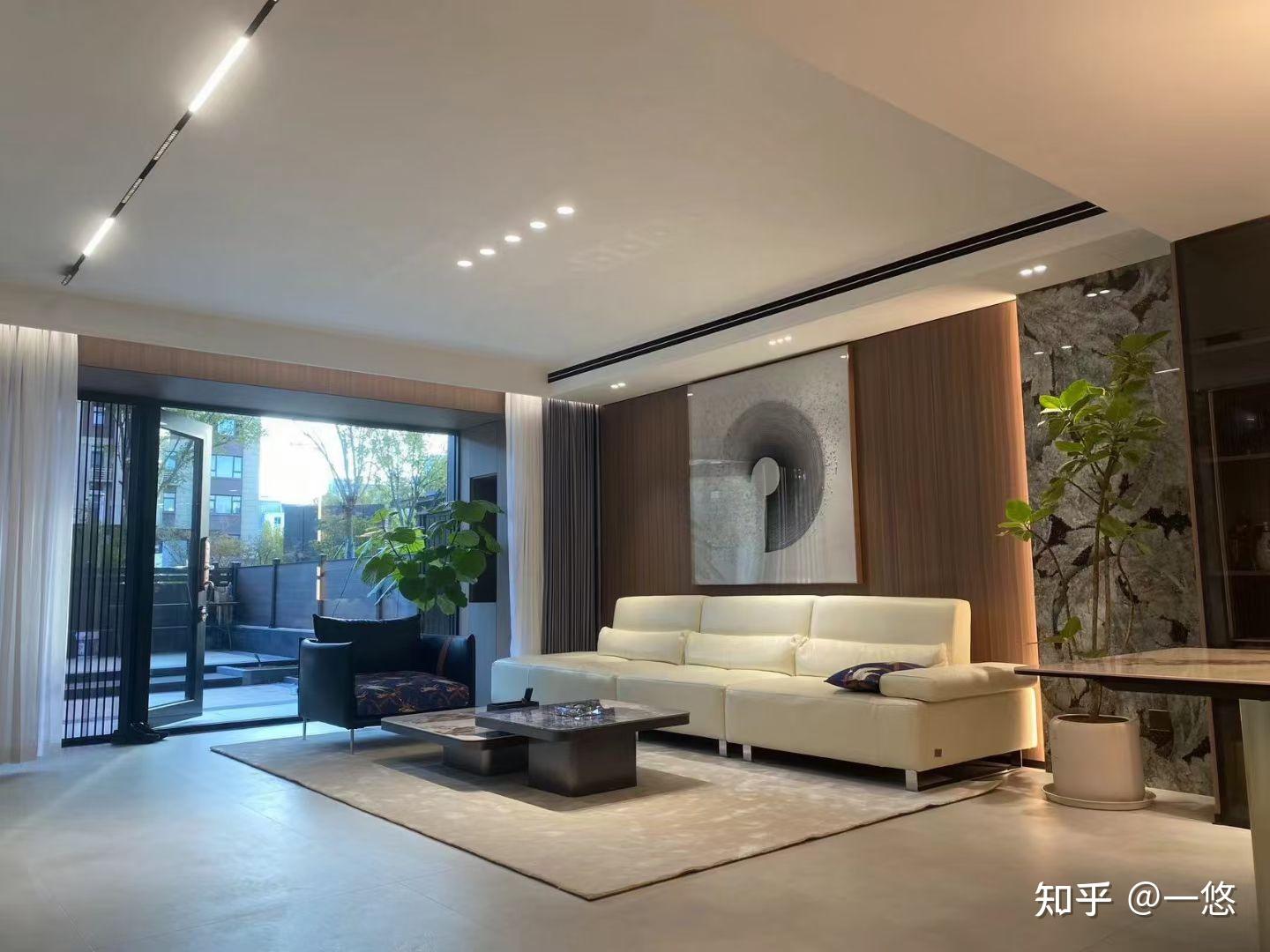 为什么把客厅做成房间租出去是合法的? - 知乎