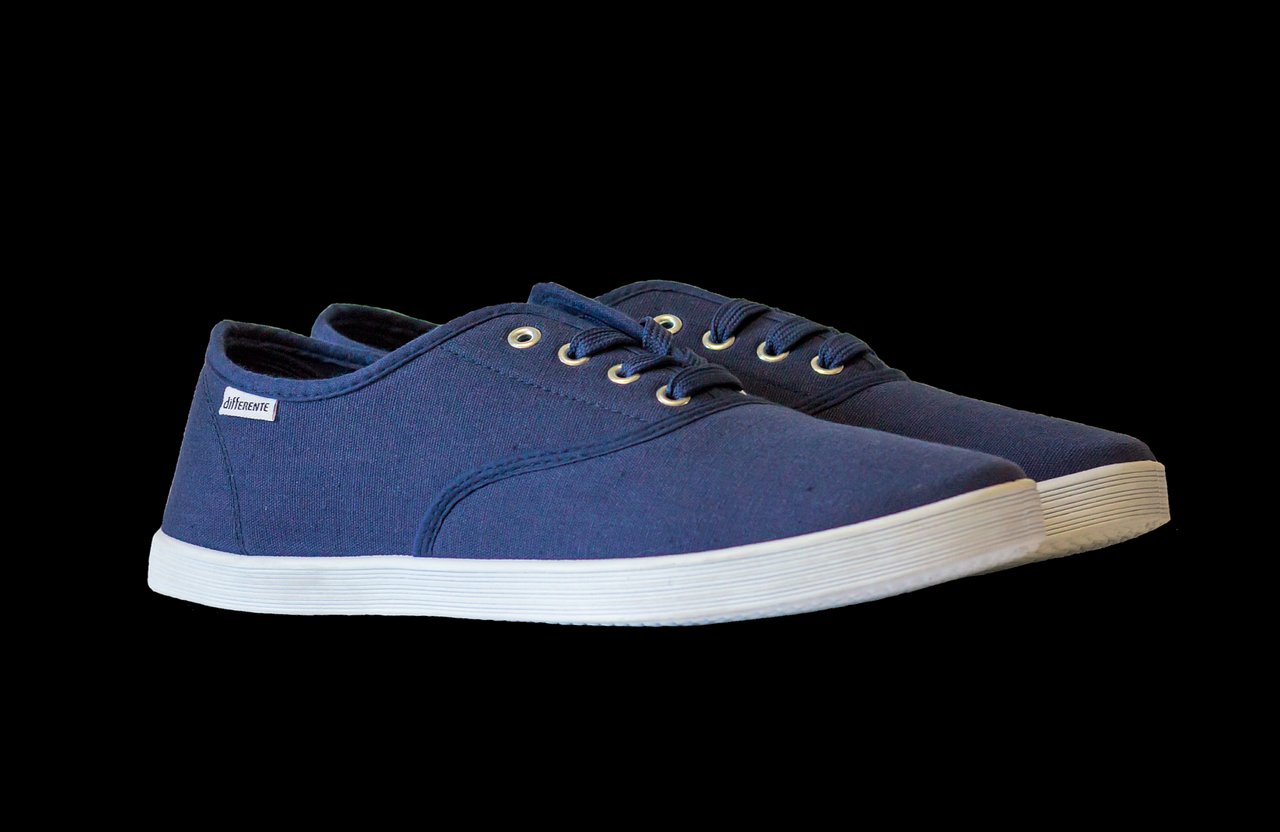 4. 鞋面保养妙招