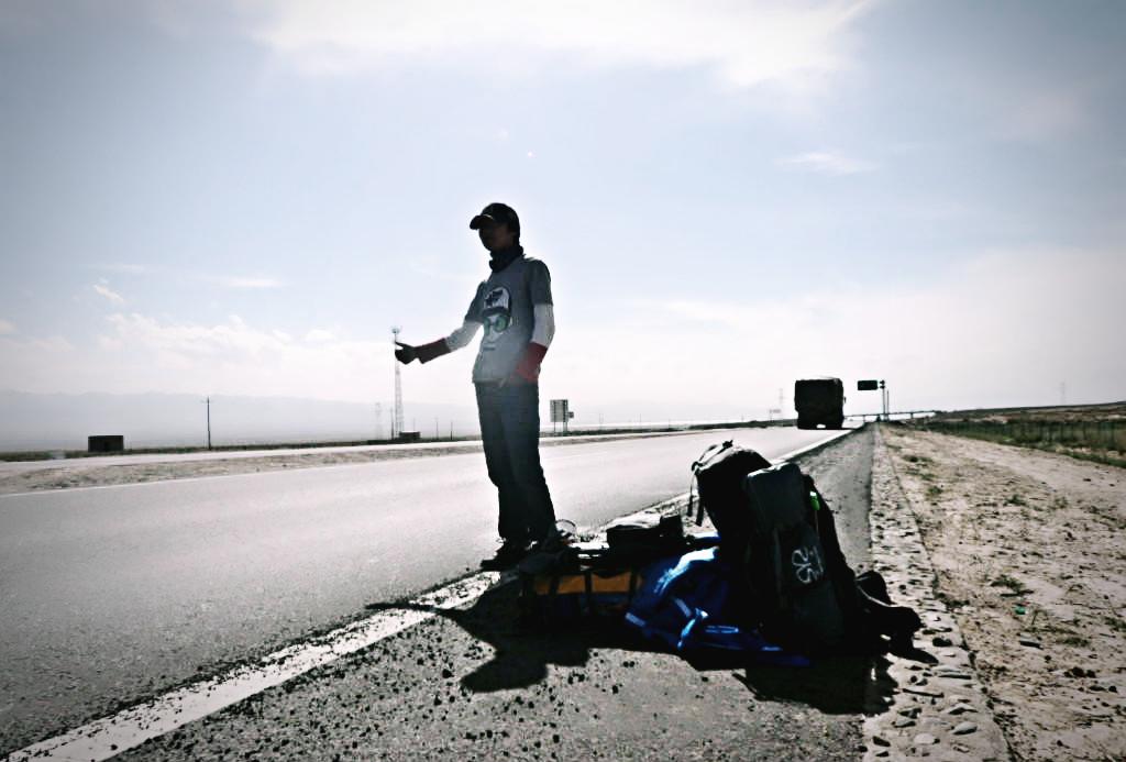 搭车图片大全大图 v2-8fc05d19cfc229d14fc6239f58bc859a_1440w.jpg?source=172ae18b