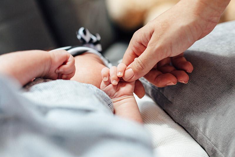 伟德bv1946官网-赠书换好礼！免费畅游兰圃！