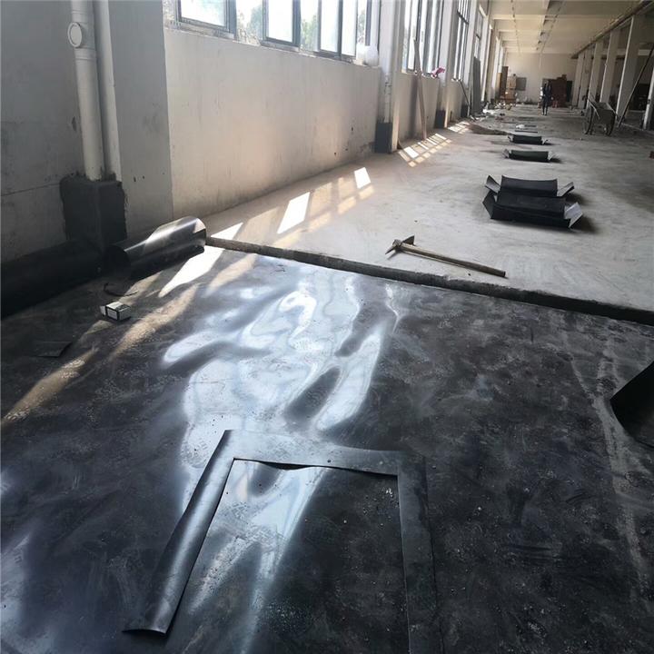 地下室防水隔离层04厚聚乙烯薄膜的施工工艺