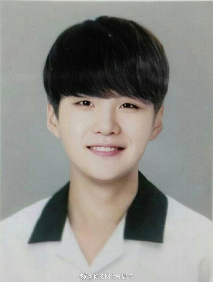 有没有闵玧其的证件照? - 知乎