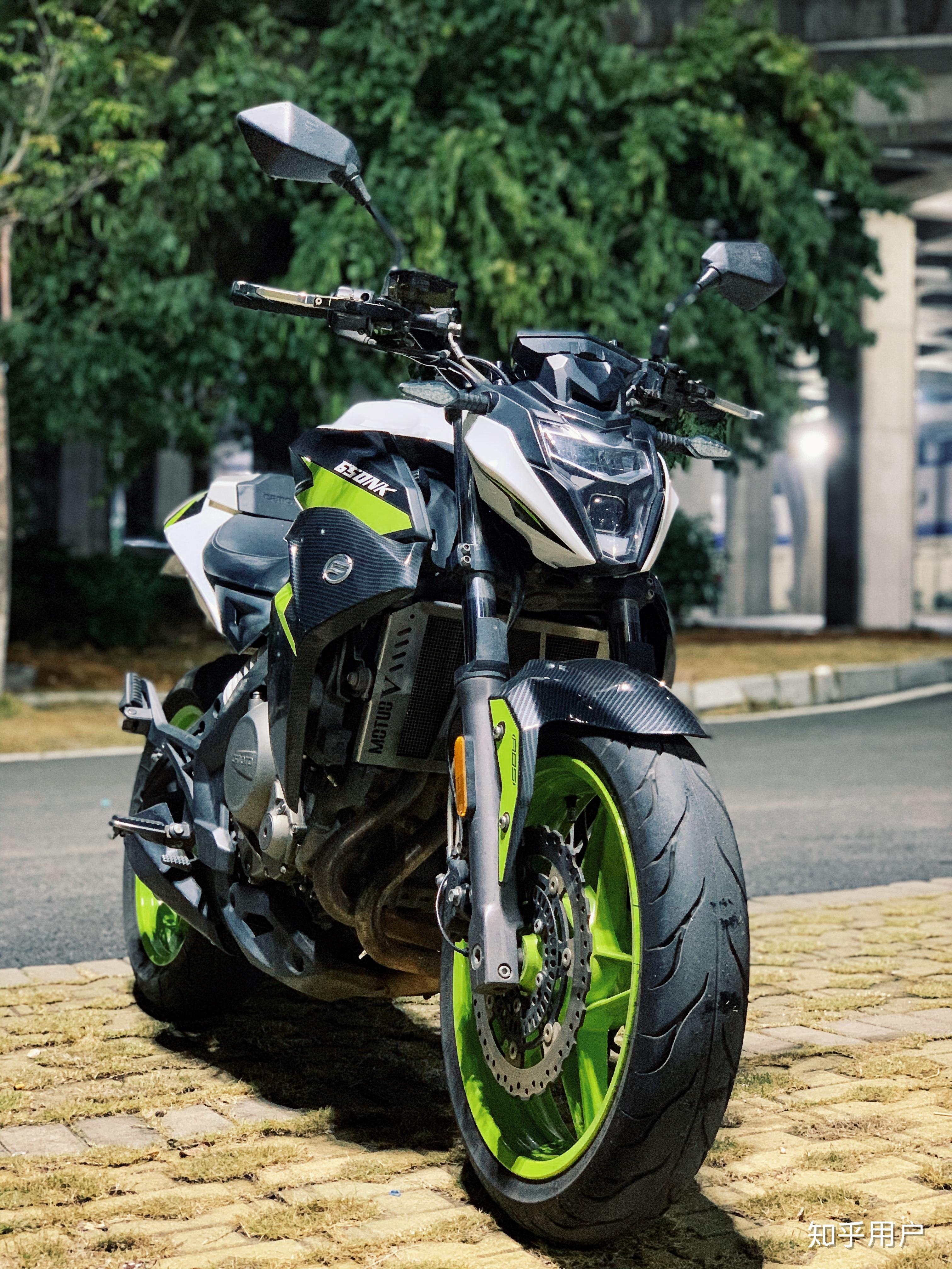 请问春风650nk和无极500r如何选择