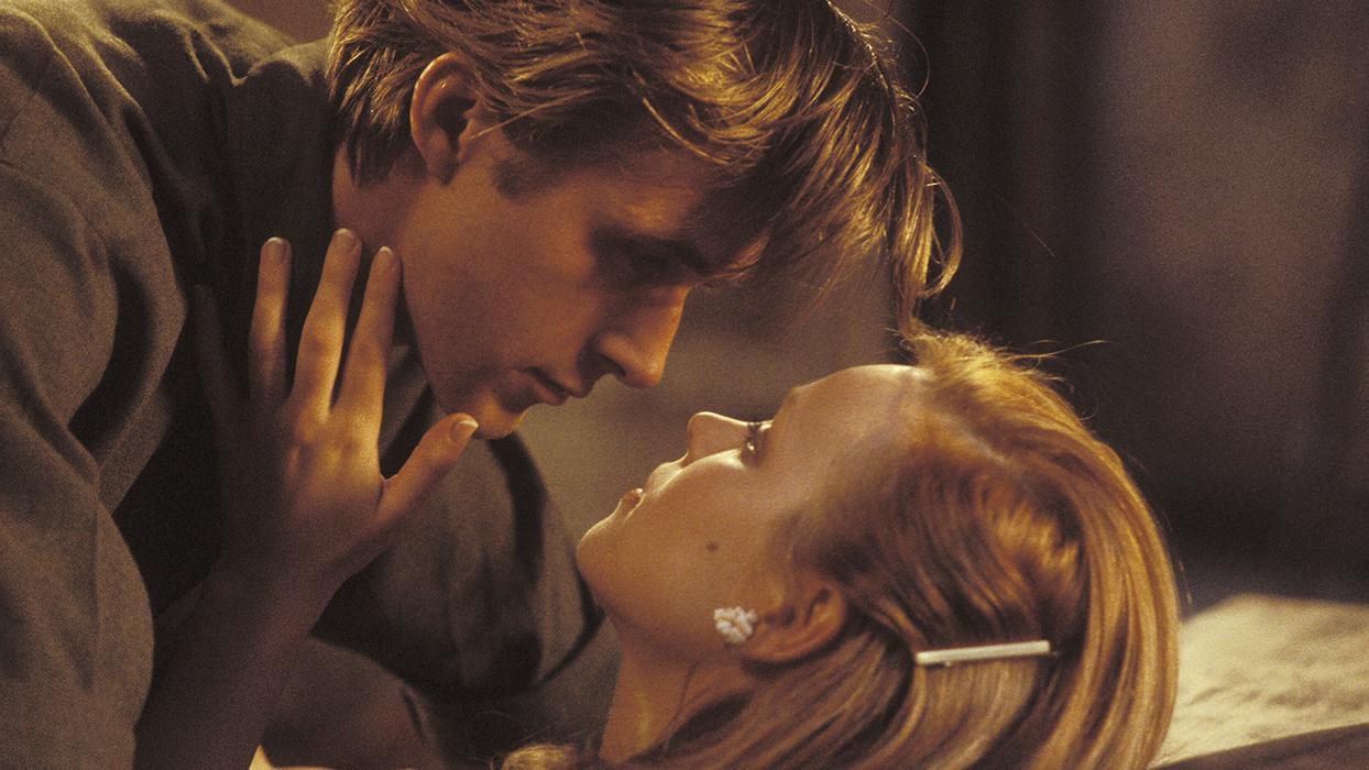 穷小子撩妹技术高超把富家女迷得非他不嫁浪漫至极的爱情片