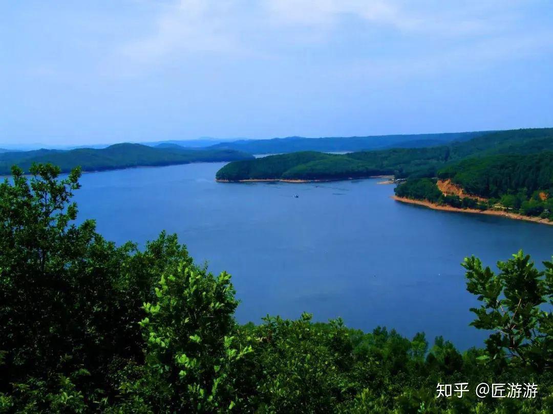 2022青龙湾生态旅游区游玩攻略,著名的安徽川藏公路就从湖面...【去哪儿攻略】