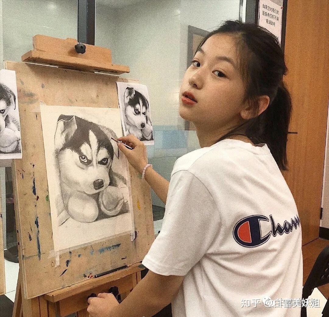 抖音于anna家里到底有没有钱啊