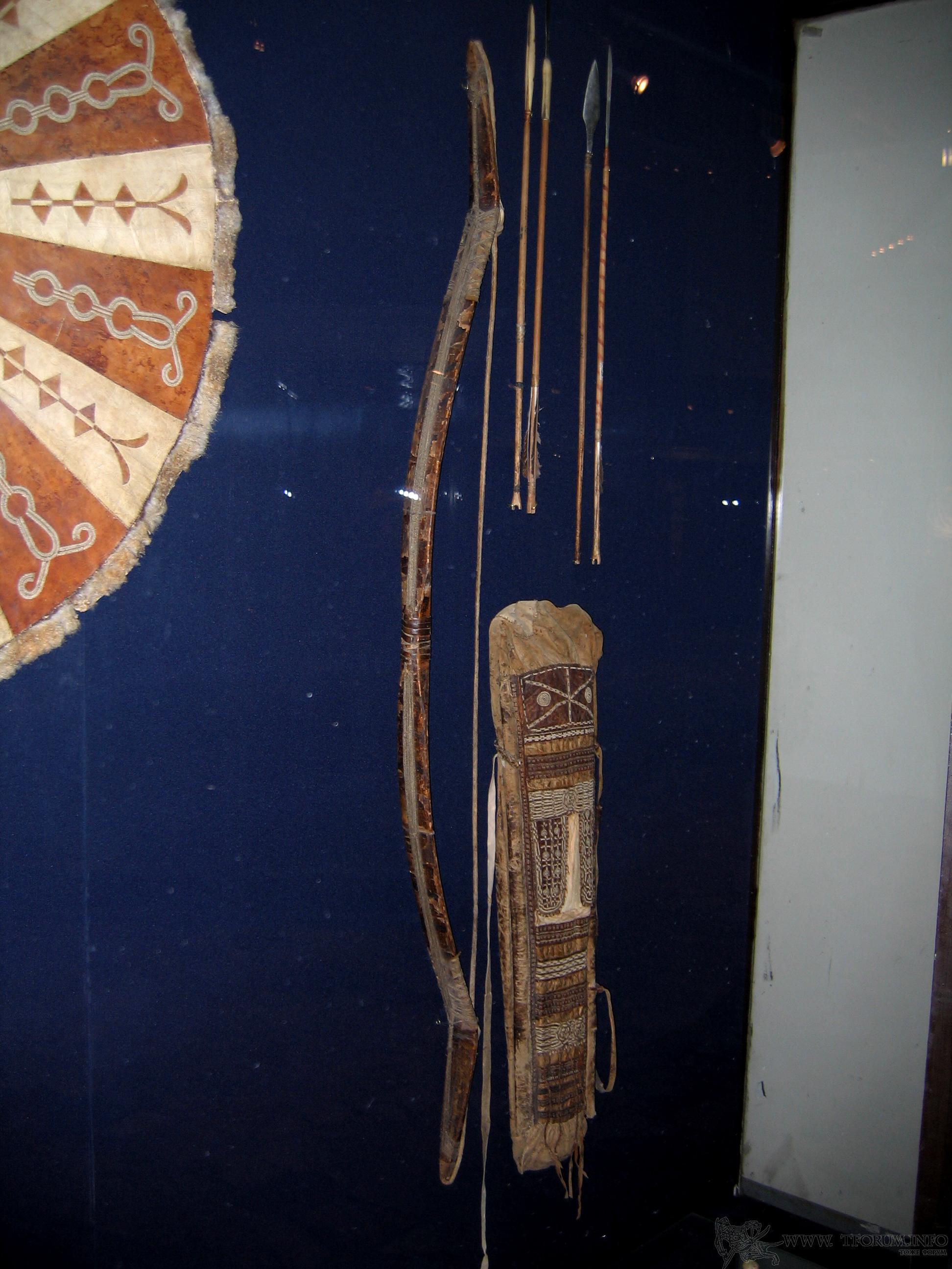 古代骑兵和步兵射箭用的箭放在箭囊里在运动的颠簸中会不会掉出来