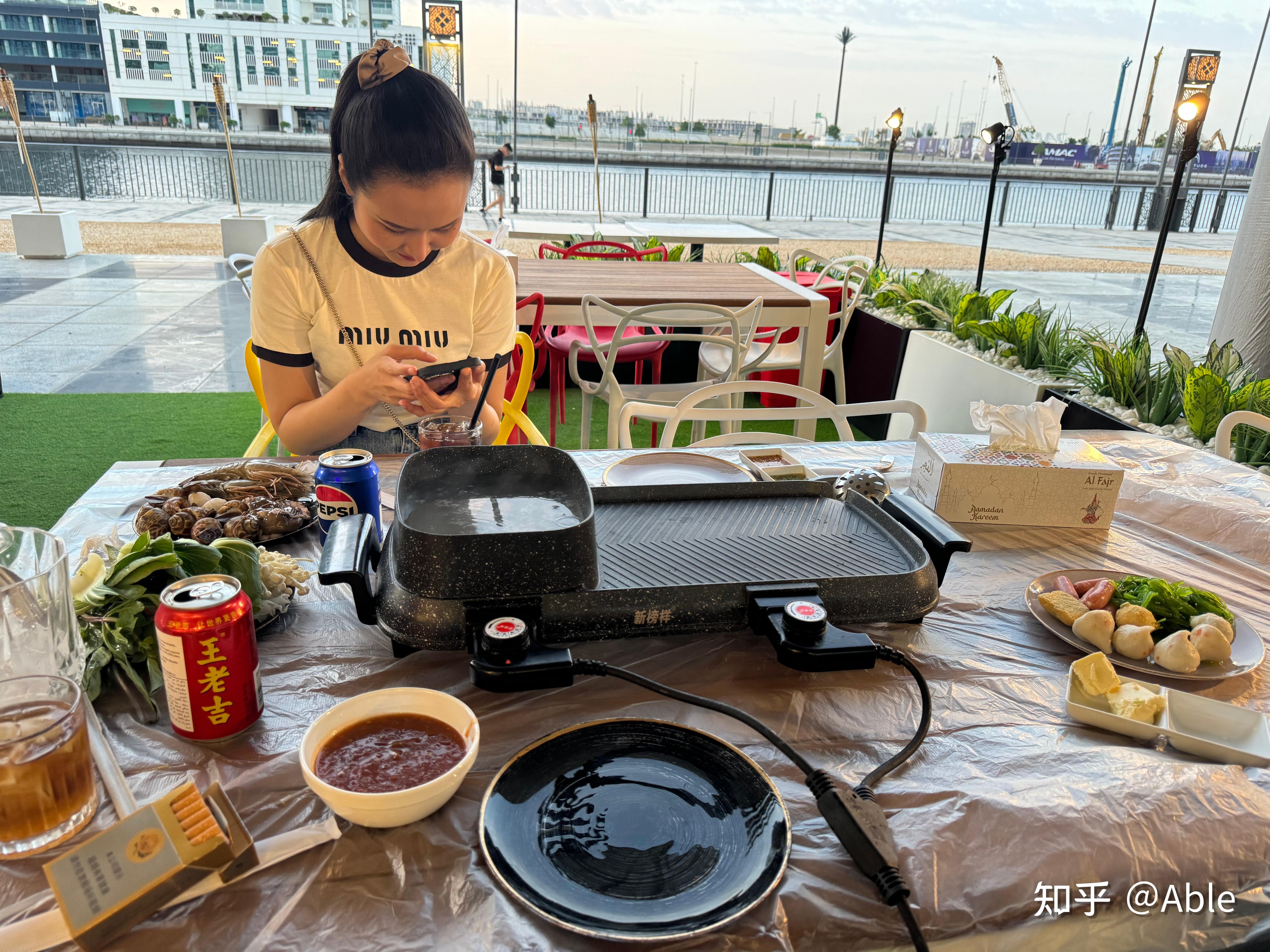 女朋友身高跟你一样高甚至比你高是一种什么样的感受？ - 知乎