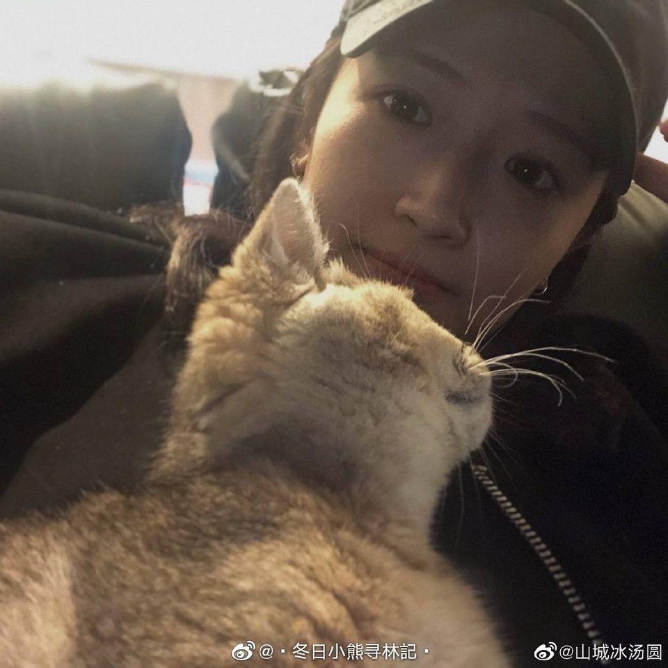 严浩翔姐姐比他大几岁? - 知乎