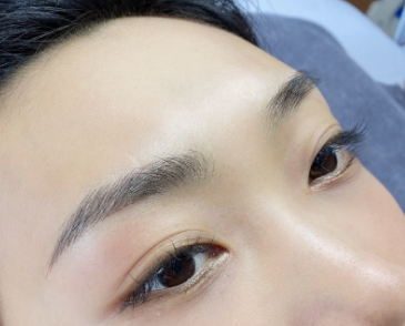夏天可以做索兰黛韩式半永久眉毛吗 夏天做半永久眉恢复期更短