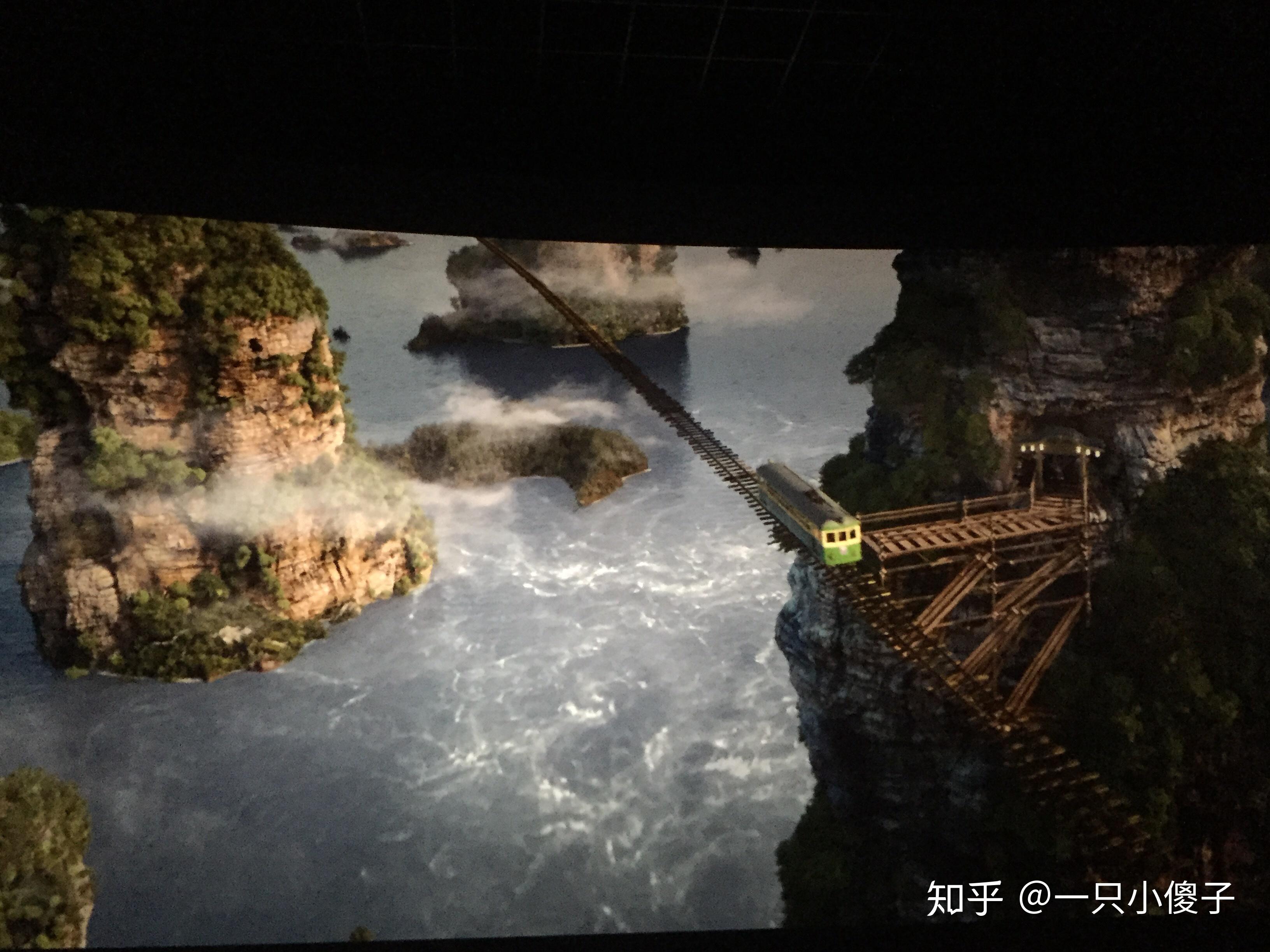 如何评价堺雅人主演的电影《镰仓物语》?