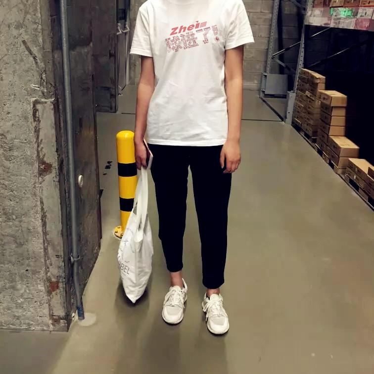 有哪些让人拍案叫绝的创意文化衫设计？