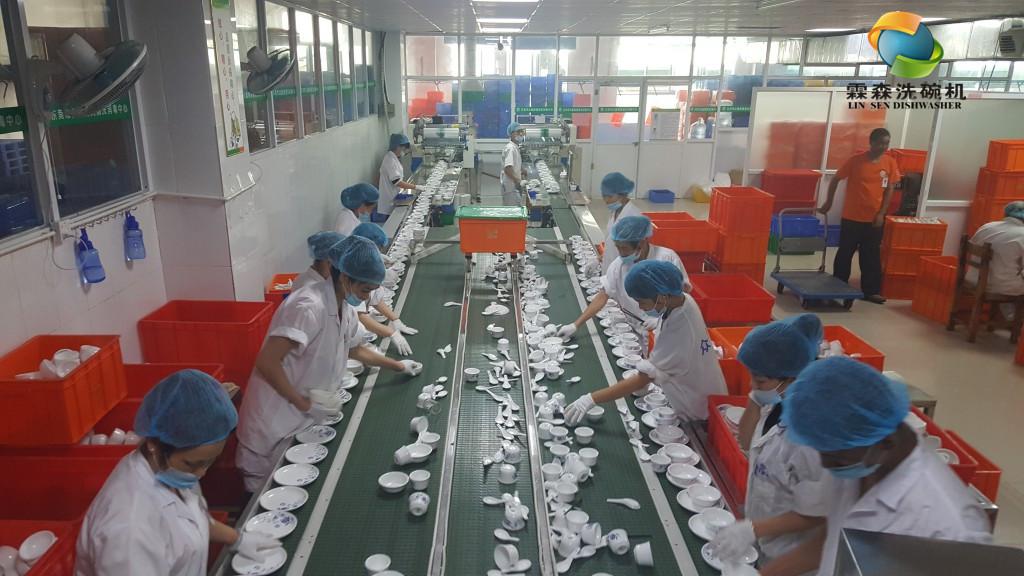 餐具清洗消毒一体机流水线洗碗机投入多少钱