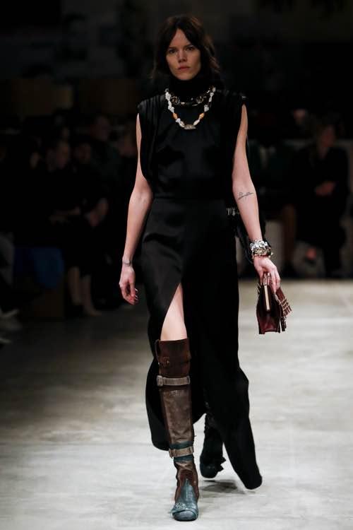 如何评价丹麦超模frejabeha