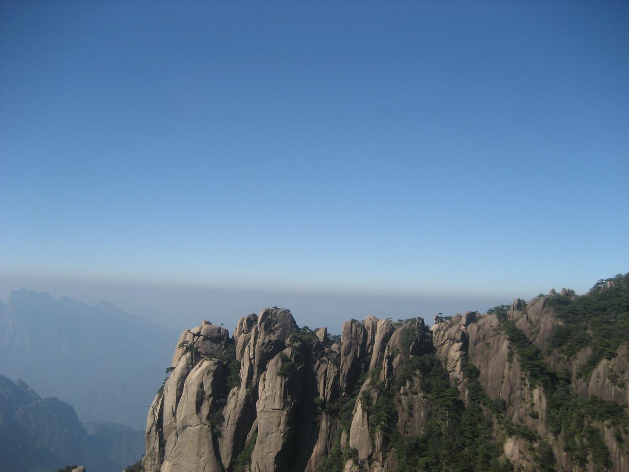 登顶庐山的自豪