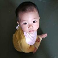 Zhihu profile picture for @hihiiii