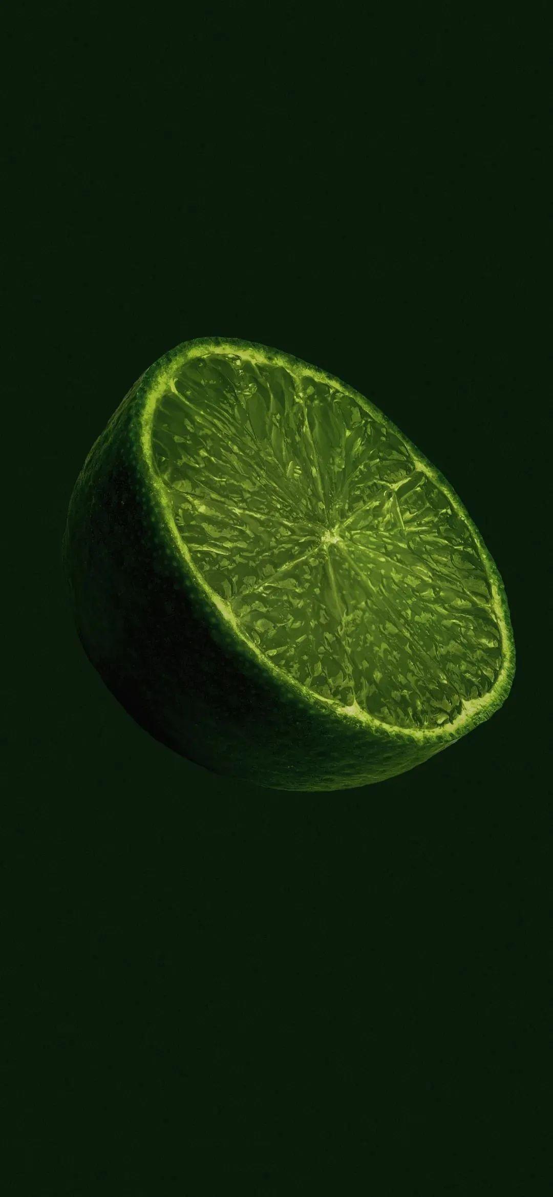 有没有淡绿色的全面屏手机壁纸推荐