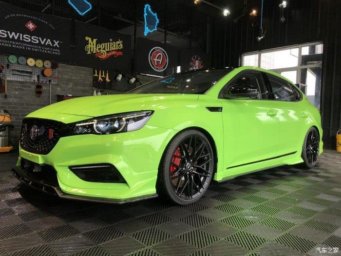 致敬第三代老名爵6改装,动感靓丽的身影深深的吸引住了