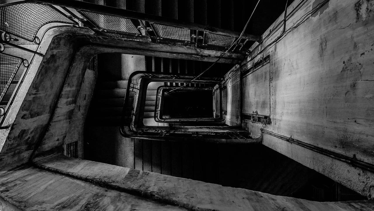 楼梯洞尺寸多少合适