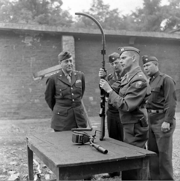 甩枪是否能让子弹拐弯