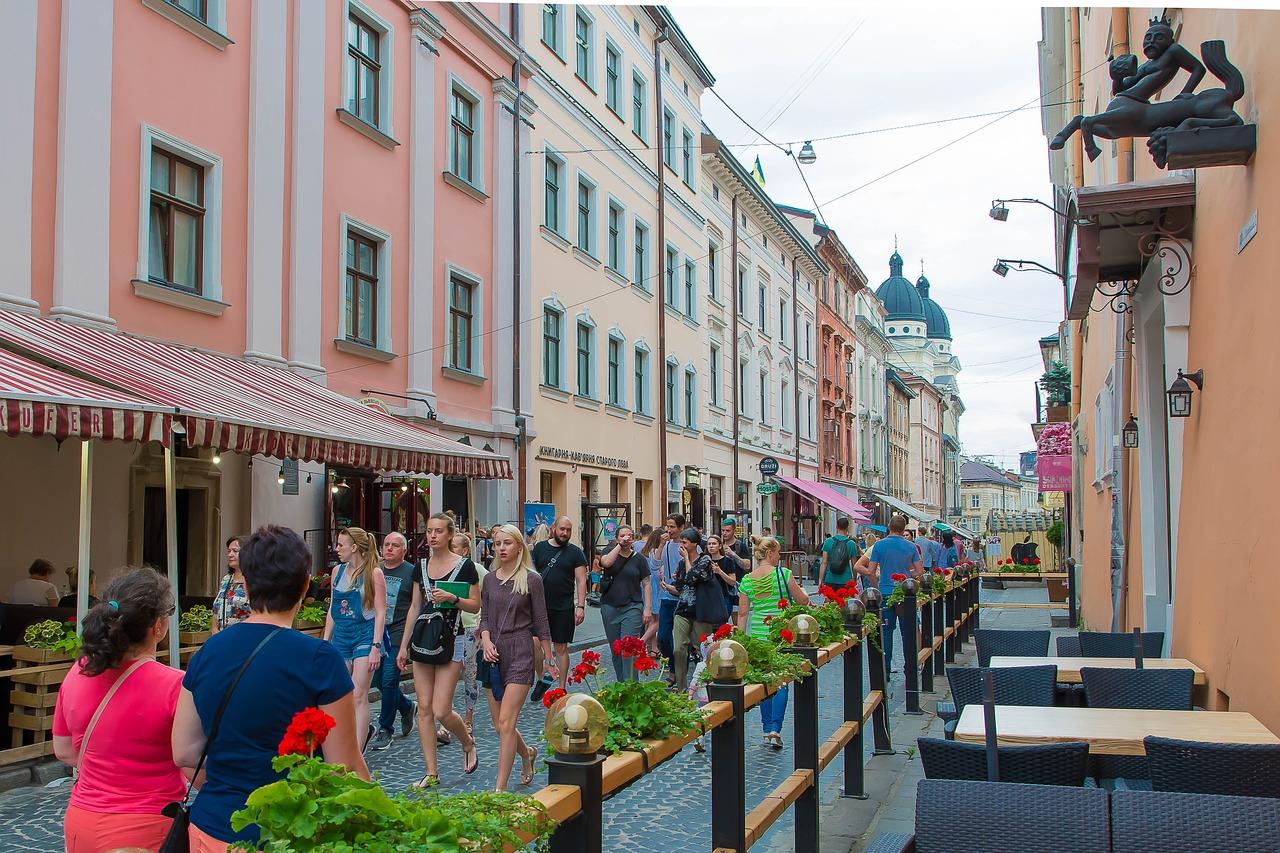 4. 房产项目介绍