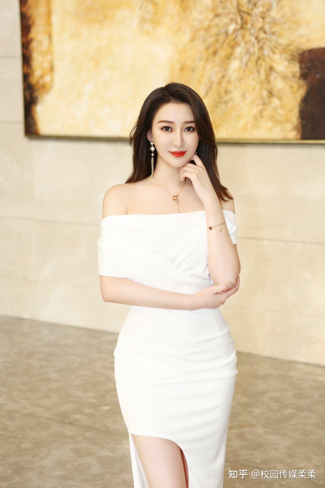 去哪里认识漂亮身材好的女生呢