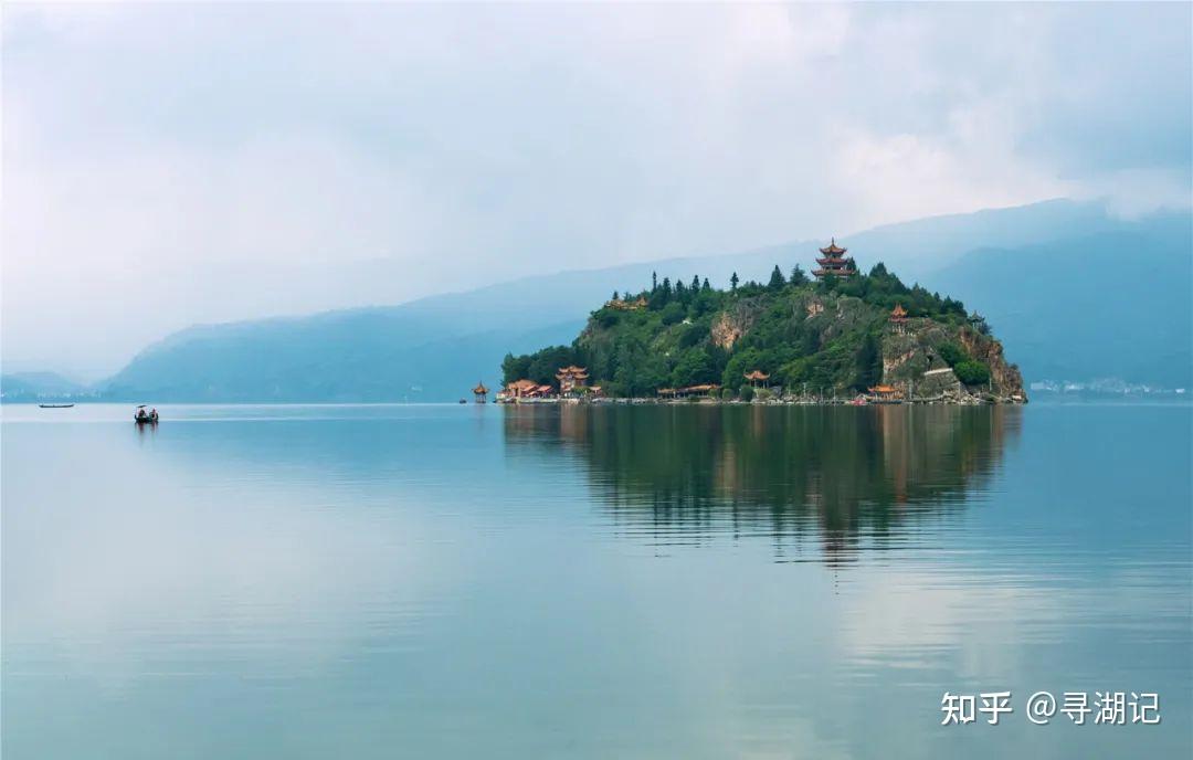 寻湖|抚仙湖:全国最大蓄水量湖泊 - 知乎